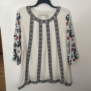 Soft Surroundings White Blouse with Floral Embroidery